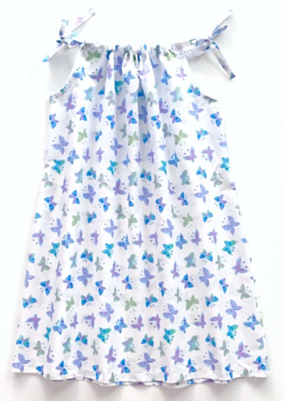 Kleid Mädchentraum mit Schmetterlingen